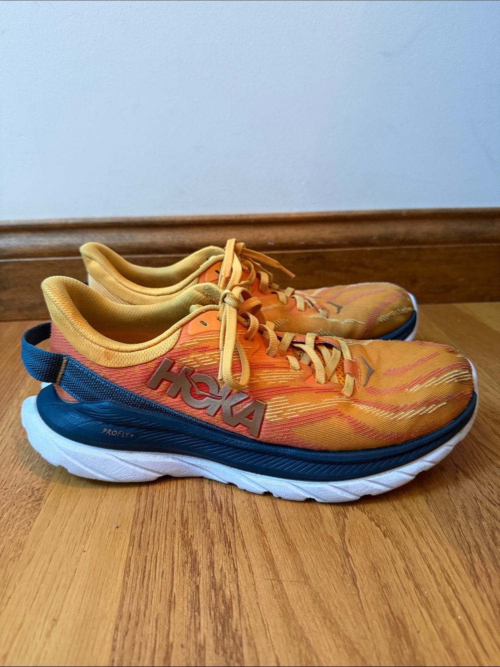 Hoka One One Women’s Mach Supersonic Sneakers Color Orange Blue Size 9.5B